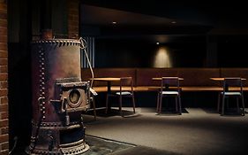 Shipwrights Arms Hotel